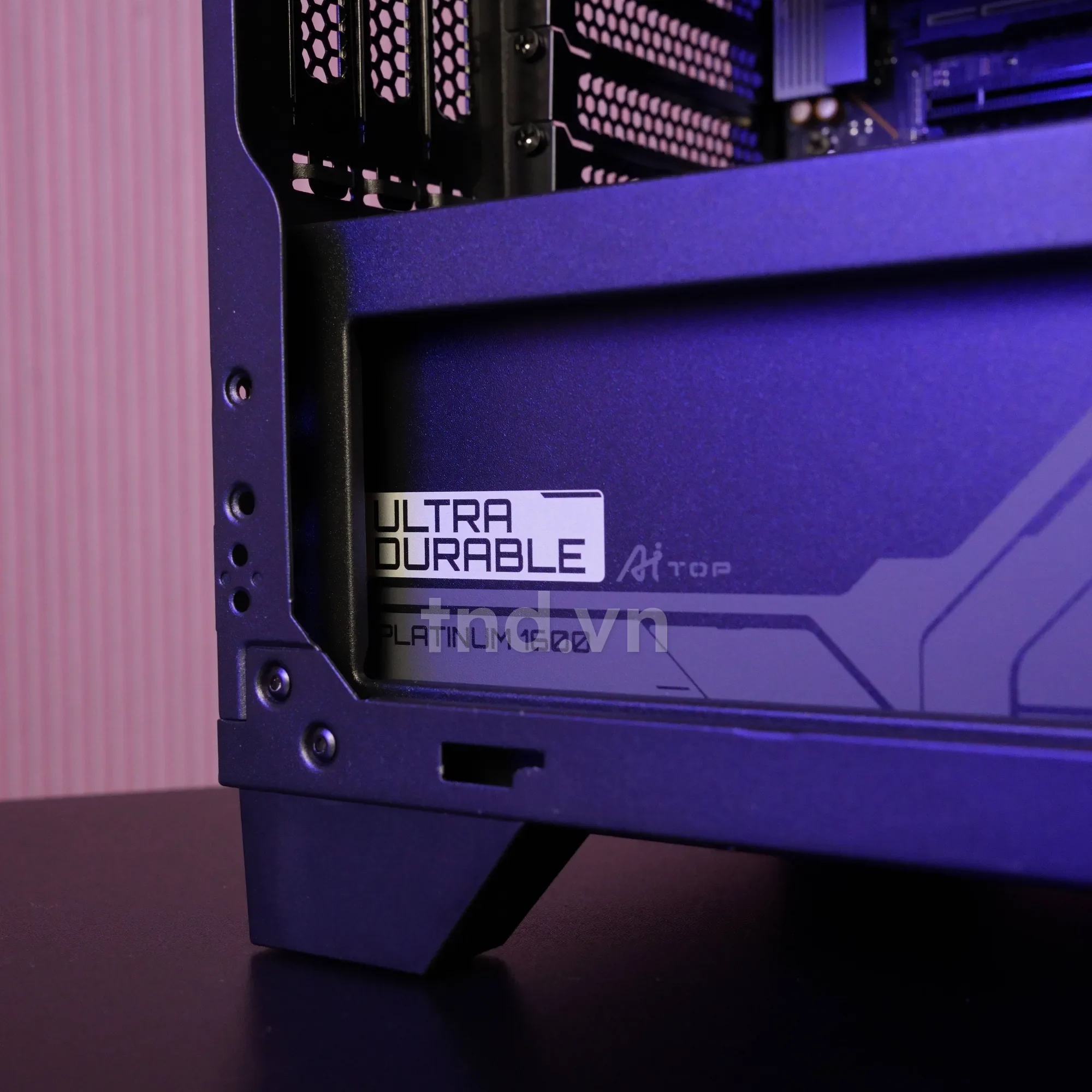 Nguồn 1600 W 80 Plus Platinum Ultra Durable AI TOP